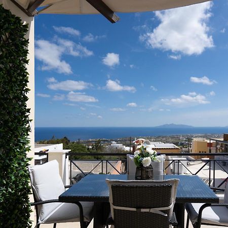 Central Seaview Heven Apartment In Fira  Extérieur photo